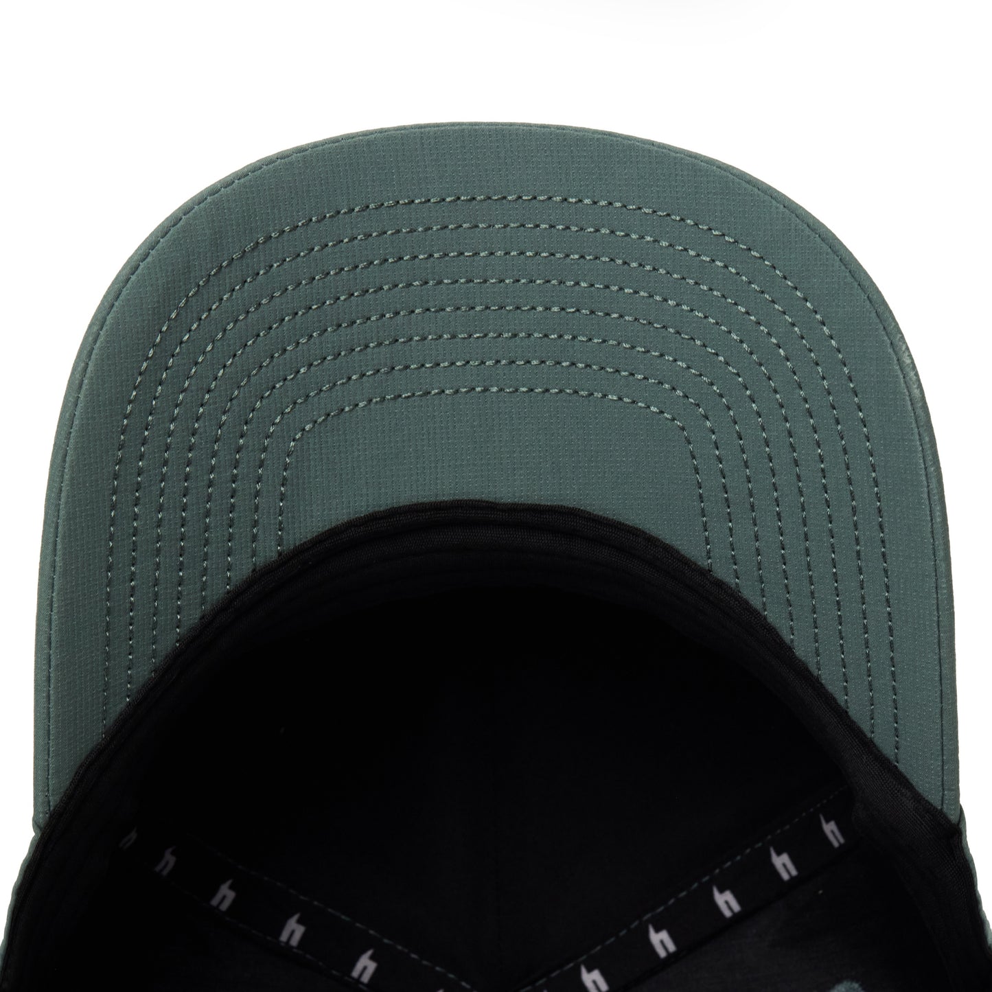 WATERPROOF CAP GREEN