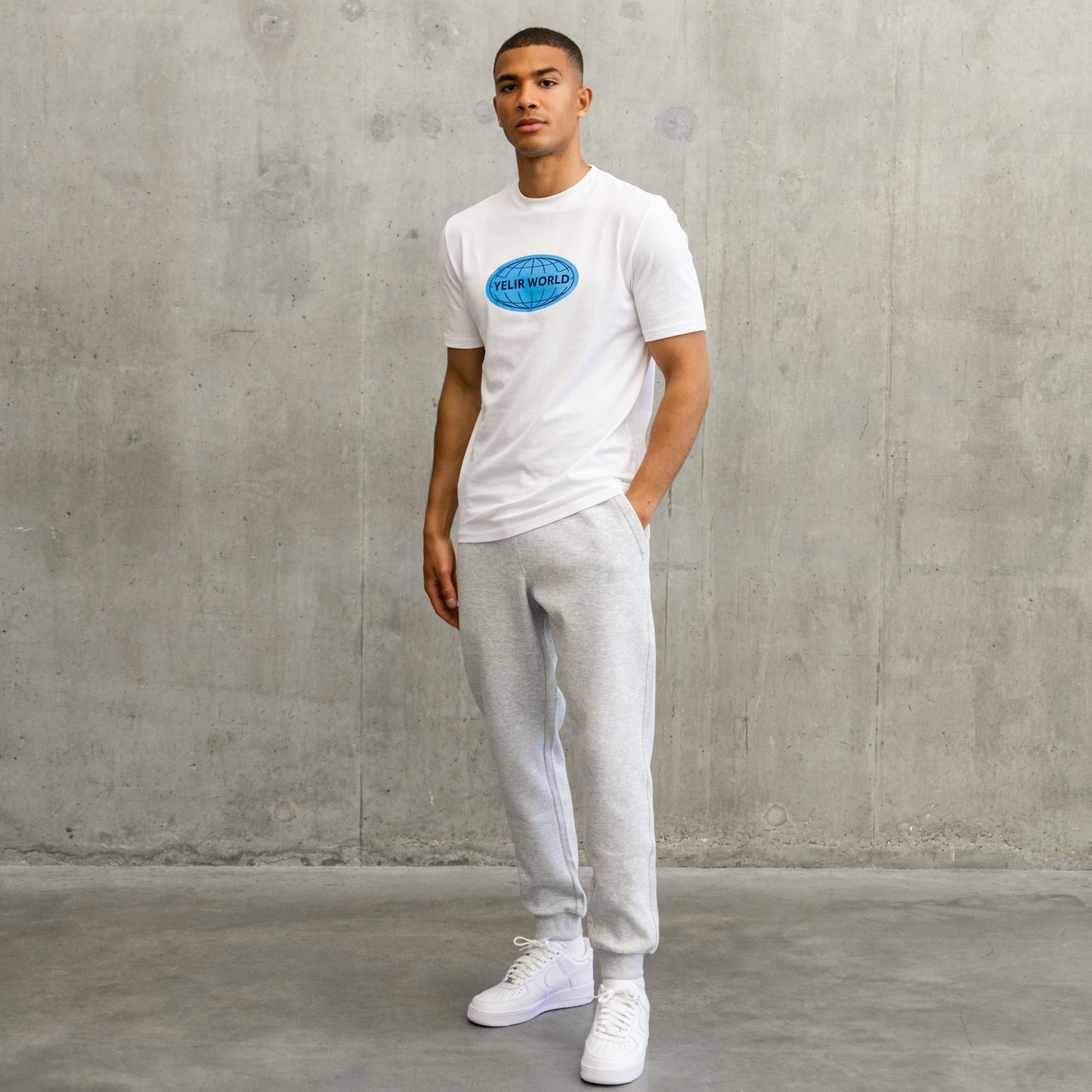 GLOBE TEE WHITE BLUE