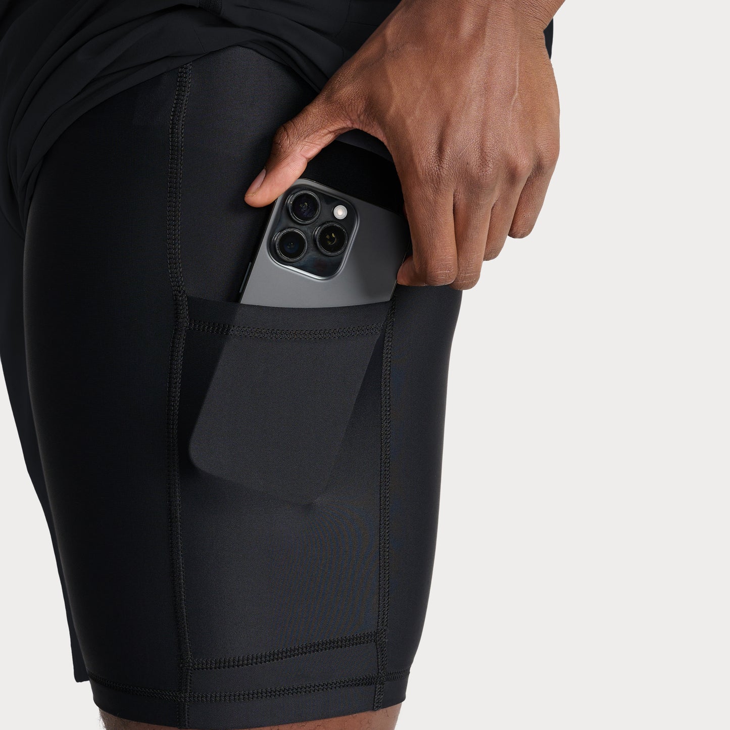 BLACK PERFORMANCE SHORTS WITH INNER