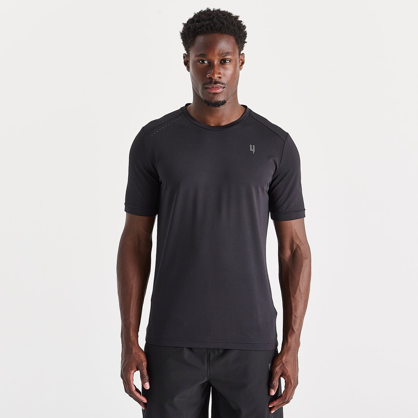 PERFORMANCE TEE BLACK