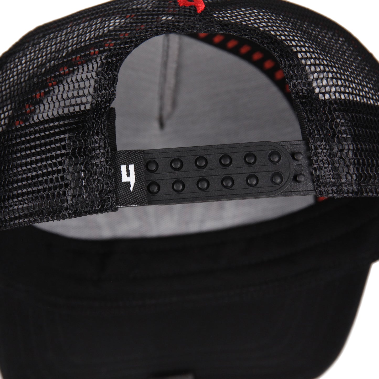 YYY CAP BLACK RED OUTLINE