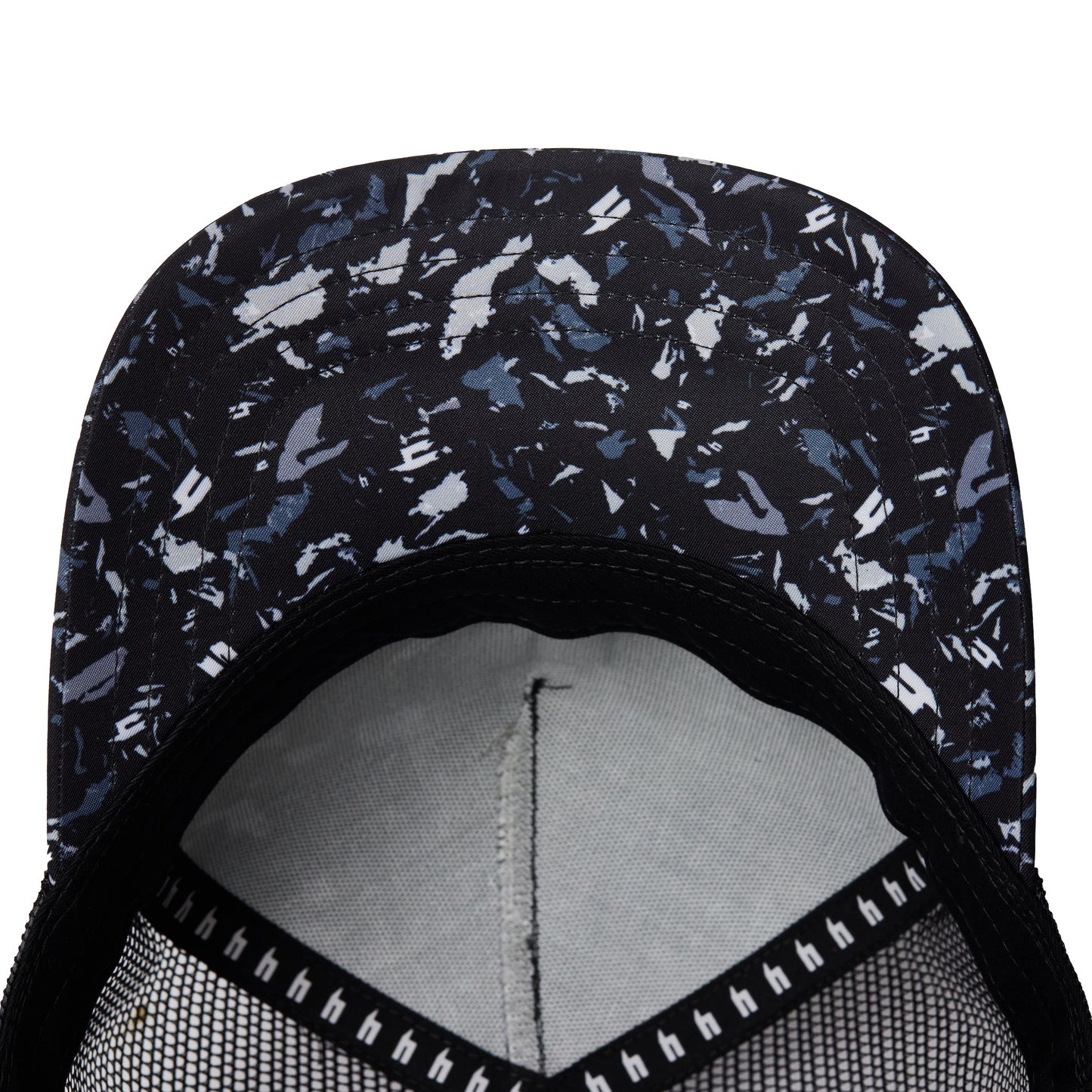 BLACK WHITE CAMO CAP