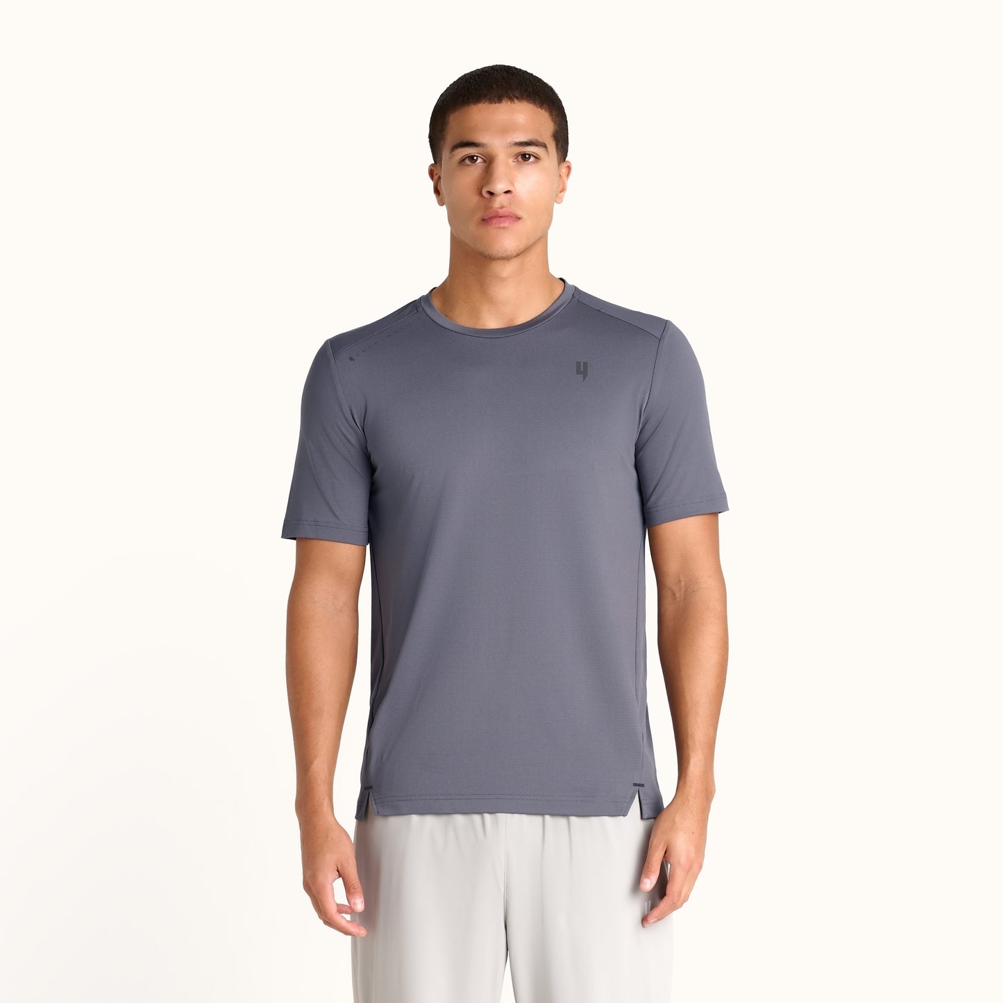 PERFORMANCE TEE DARK GREY