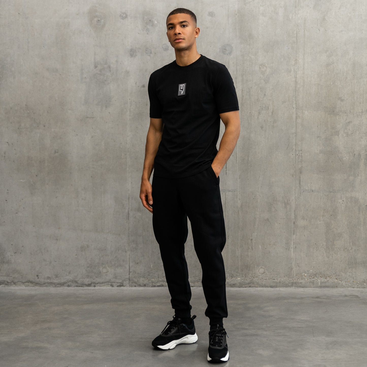 LUX RUBBER LOGO TEE BLACK