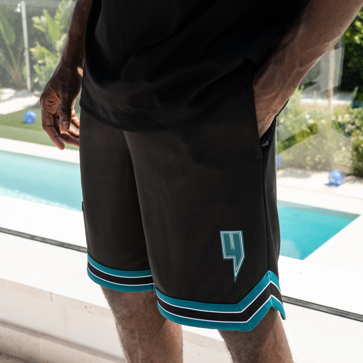 Black under hotsell armour basketball shorts