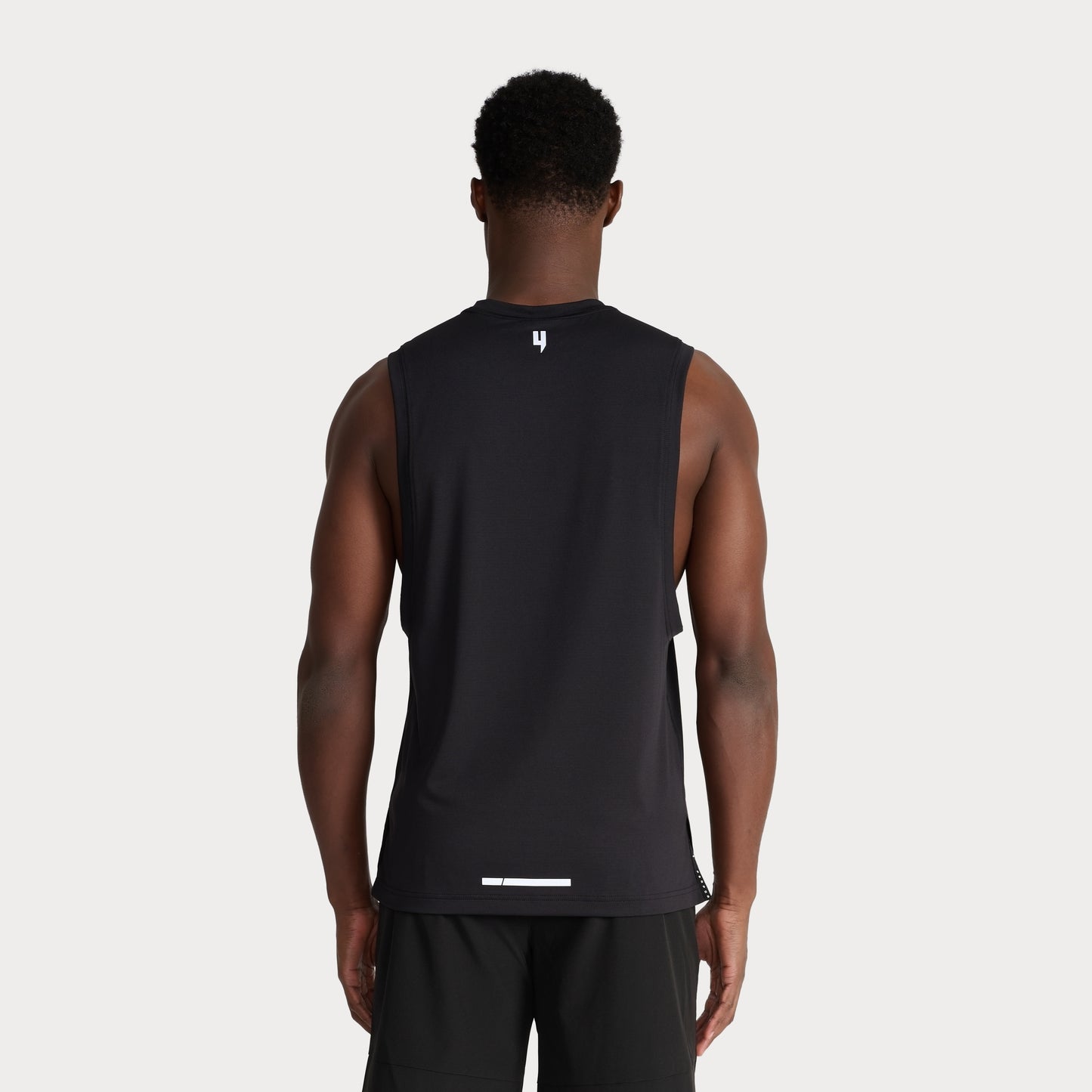 PERFORMANCE VEST BLACK