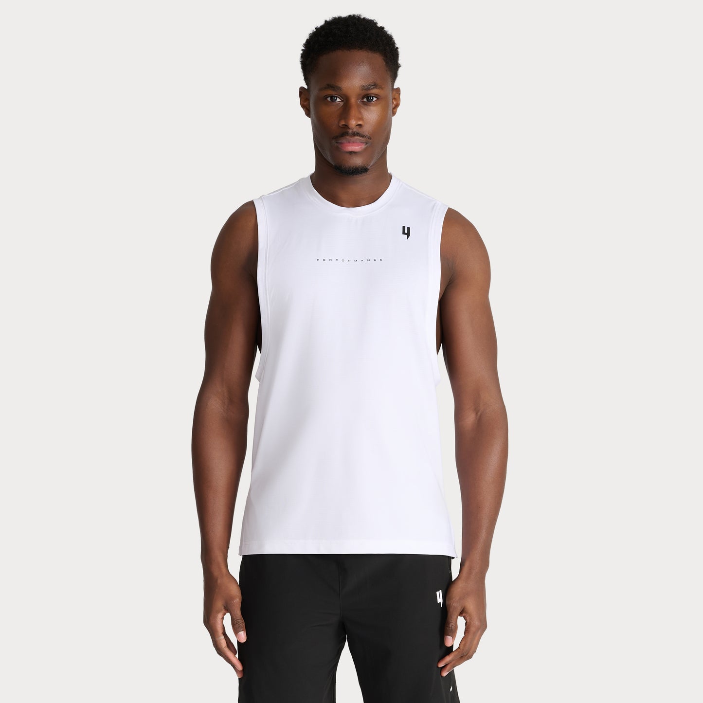 PERFORMANCE VEST WHITE