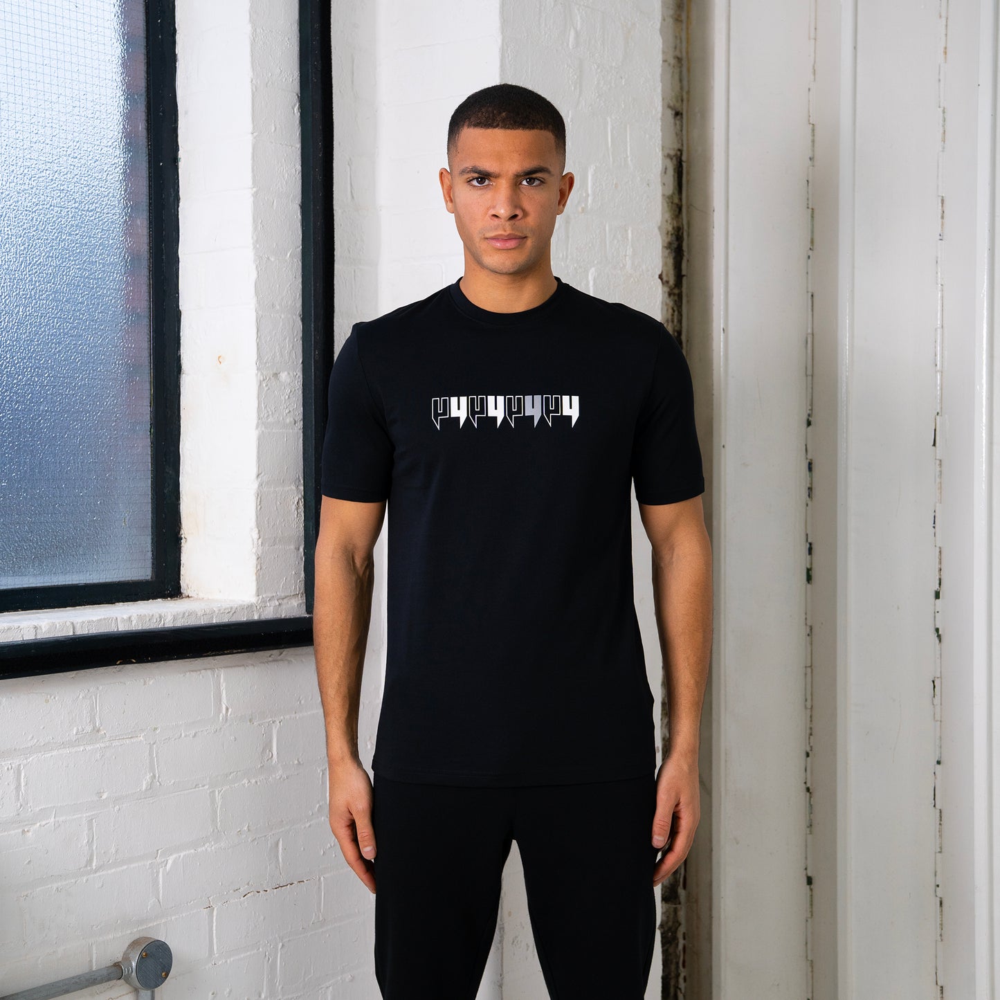 EIGHT Y LOGO TEE BLACK REFLECTIVE