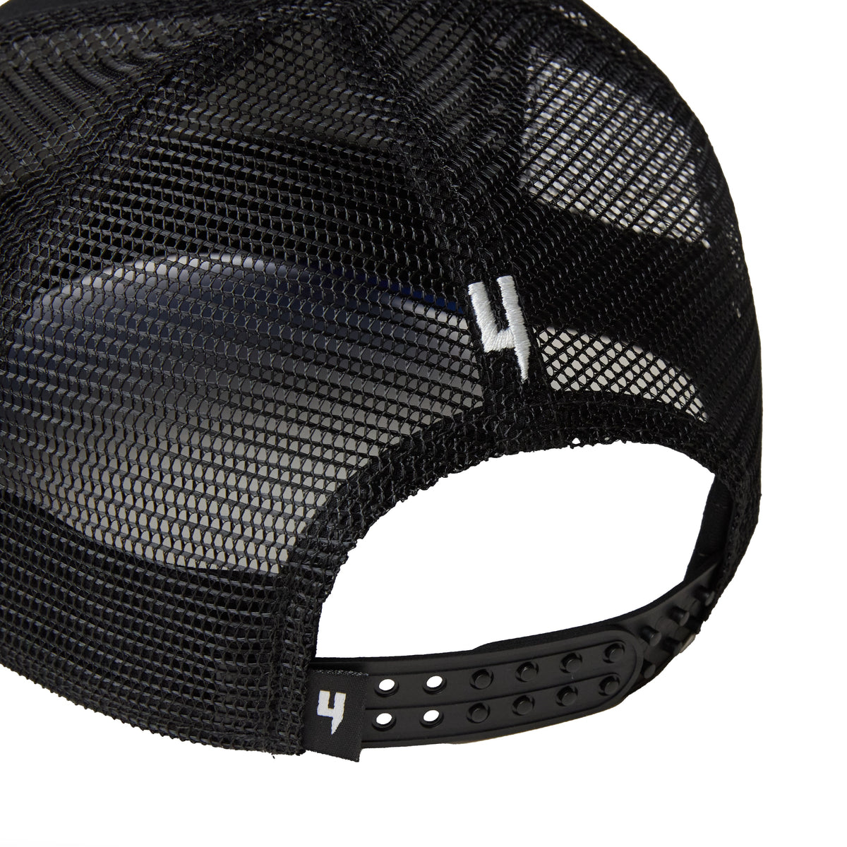 YYY CAP BLACK WHITE OUTLINE BLUE PEAK