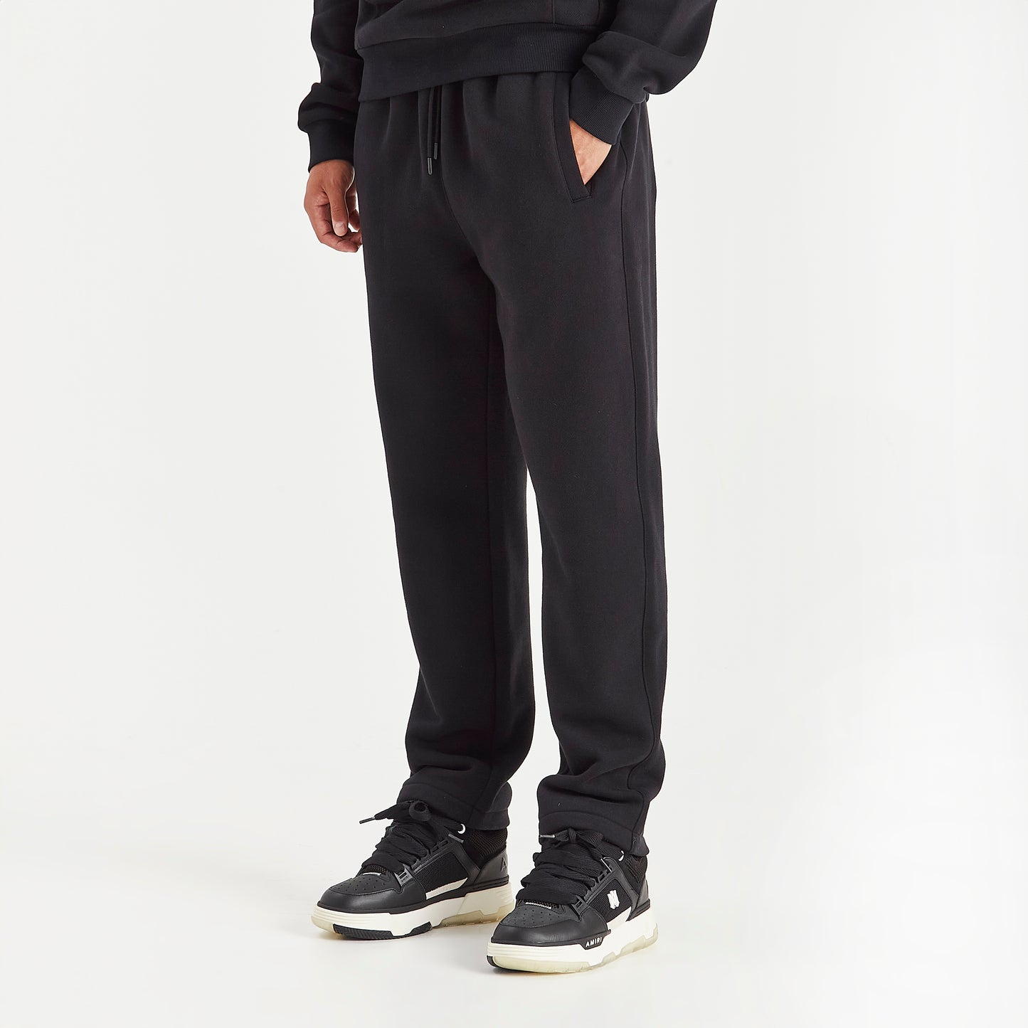 BLACK RELAXED FIT LUX JOGGERS