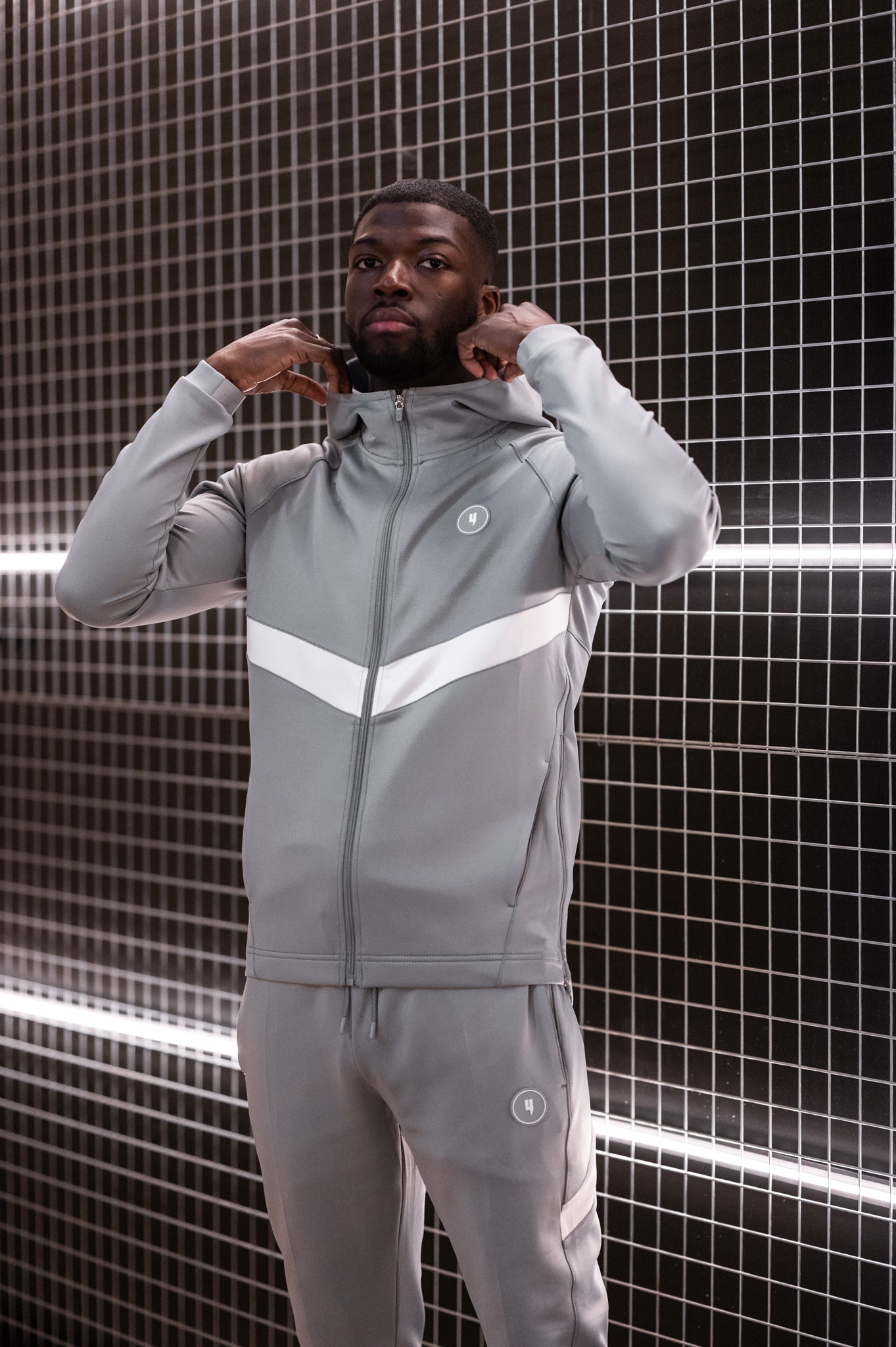 TEAM TRACKSUIT TOP GREY/WHITE