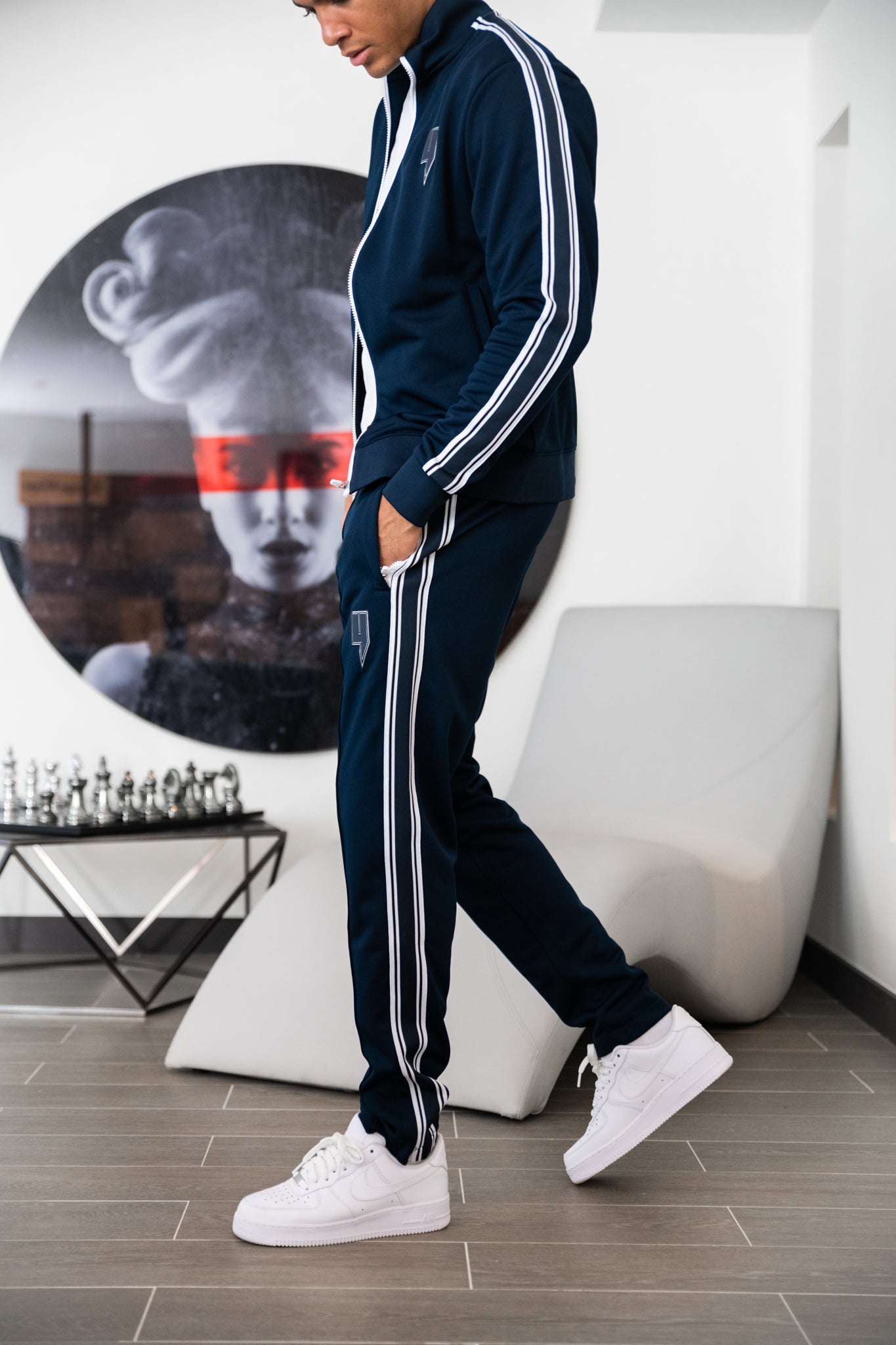 TRACK BOTTOMS SIDE STRIPE NAVY YELIR WORLD